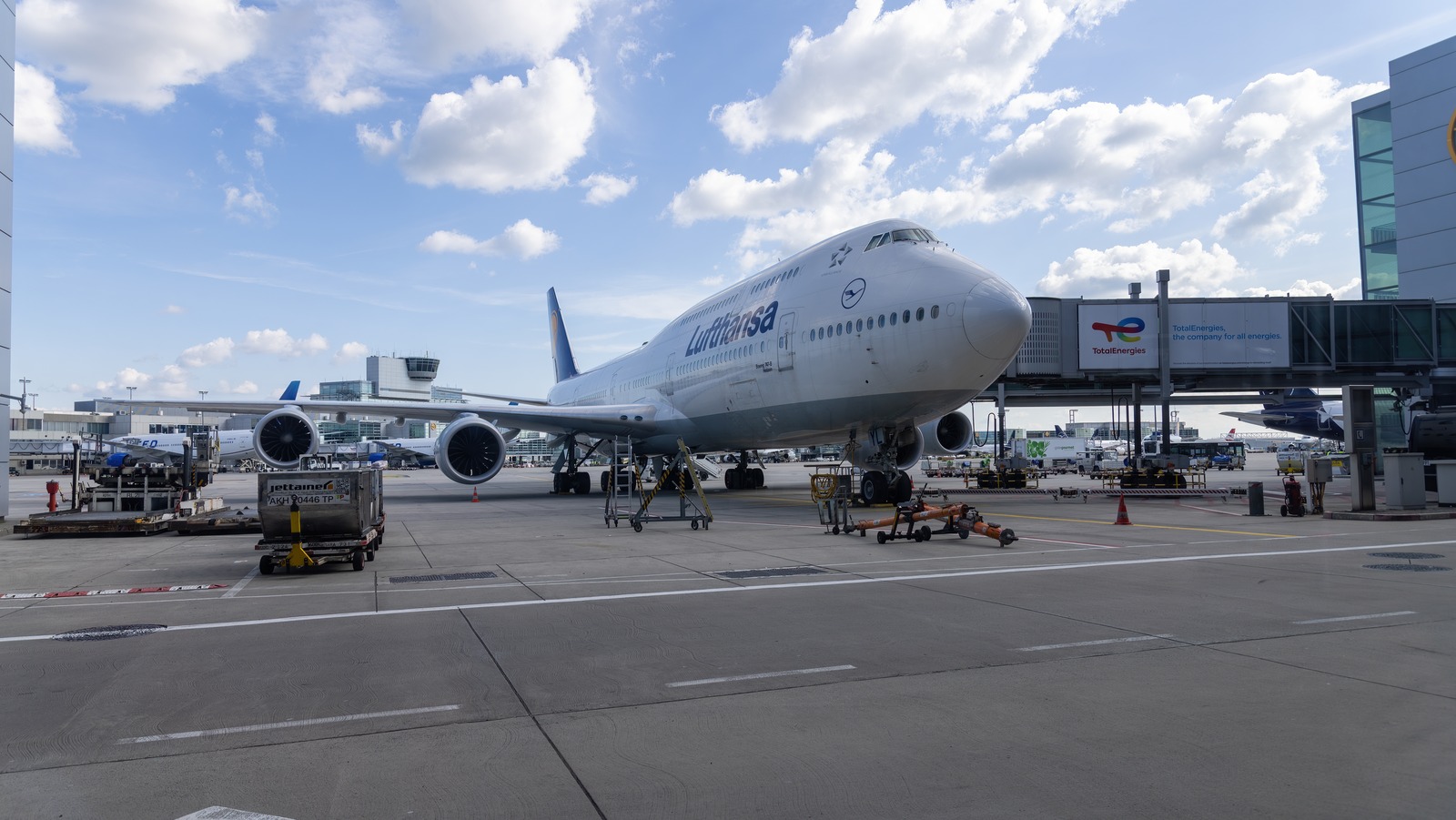 Pelajari Kapasitas Bahan Bakar dan Konsumsi Boeing 747 dengan Mudah